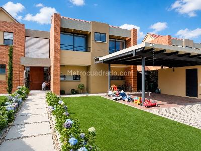 Casa de 3 alcobas en venta en Cr Hacienda Fontanar Acacias, Chía, 245 m² · foto 19 de 20