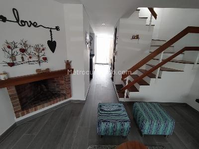 Casa de 3 alcobas en venta en Conjunto Guayacan, Chía, 140 m² · foto 2 de 4