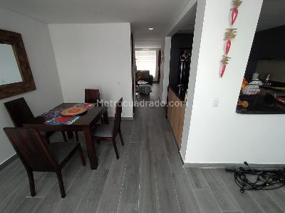 Casa de 3 alcobas en venta en Conjunto Guayacan, Chía, 140 m² · foto 3 de 4