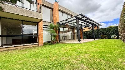 Casa de 4 alcobas en venta en Hacienda Fontanar, Chía, 443 m² · foto 3 de 20