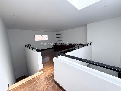 Casa de 5 alcobas en venta en Hacienda Fontanar, Chía, 1252 m² · foto 13 de 19