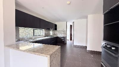 Casa de 5 alcobas en venta en Hacienda Fontanar, Chía, 1252 m² · foto 3 de 19