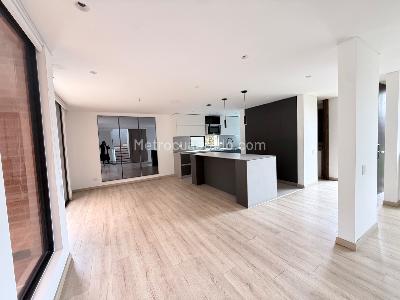 Casa de 3 alcobas en arriendo en Hacienda Fontanar, Chía, 360 m² · foto 3 de 17