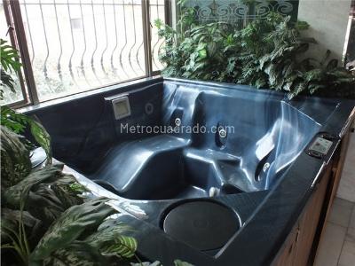 Casa de 5 alcobas en venta en San Jose De Bavaria, Bogotá, 550 m² · foto 14 de 19