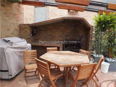 Casa de 5 alcobas en venta en San Jose De Bavaria, Bogotá, 550 m² · foto 18 de 19