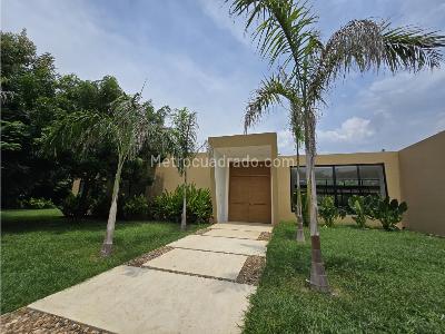 Casa de 4 alcobas en venta en Girardot, Girardot · foto 3 de 20