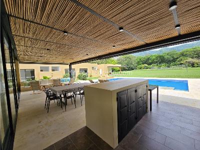 Casa de 4 alcobas en venta en Girardot, Girardot · foto 11 de 20