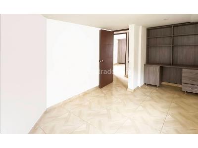 Apartamento en venta en Sector Alto De Los Chorros, Cali · foto 6 de 8