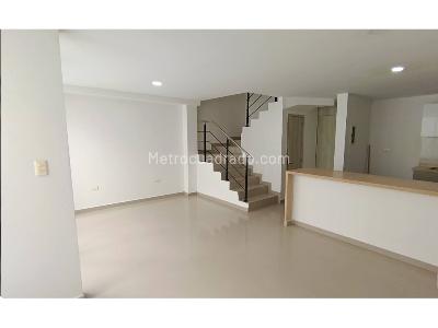 Casa en venta en Ciudad Jardin, Barranquilla · foto 2 de 9