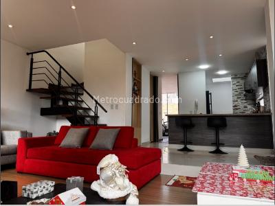 Casa de 3 alcobas en venta en Vereda Fonqueta, Chía, 120 m² · foto 4 de 19