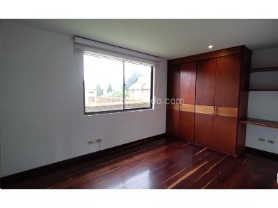 Casa de 5 alcobas en venta en Cajica, Cajicá, 220 m² · foto 8 de 17