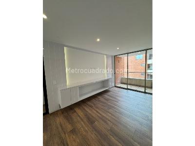 Apartamento de 3 alcobas en venta en Usaquen, Bogotá, 151 m² · foto 4 de 20
