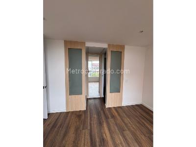 Apartamento de 3 alcobas en venta en Usaquen, Bogotá, 151 m² · foto 7 de 20