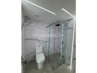 Apartamento de 3 alcobas en venta en Usaquen, Bogotá, 151 m² · foto 14 de 20