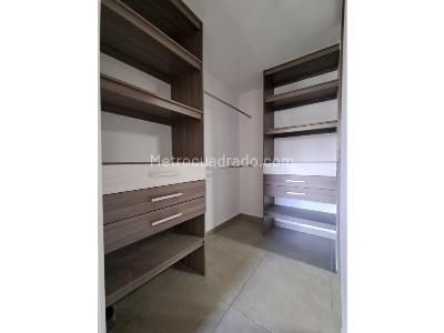 Apartamento de 3 alcobas en venta en Casco Antiguo, Floridablanca, 79 m² · foto 5 de 11
