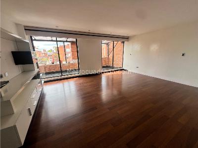 Apartamento de 3 alcobas en venta en San Patricio, Bogotá, 177 m² · foto 11 de 20