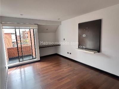 Apartamento de 3 alcobas en venta en San Patricio, Bogotá, 177 m² · foto 13 de 20