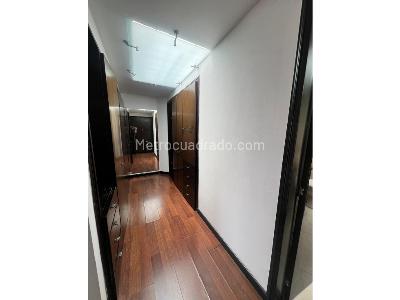 Apartamento de 3 alcobas en venta en San Patricio, Bogotá, 177 m² · foto 14 de 20