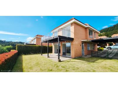 Casa de 3 alcobas en venta en Cajica, Cajicá, 233 m² · foto 2 de 20