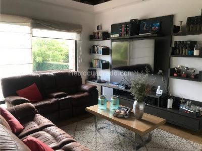 Casa de 5 alcobas en venta en San Jacinto Golf Club Residencial, Chía, 1777 m² · foto 6 de 20