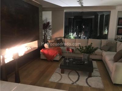 Casa de 5 alcobas en venta en San Jacinto Golf Club Residencial, Chía, 1777 m² · foto 11 de 20