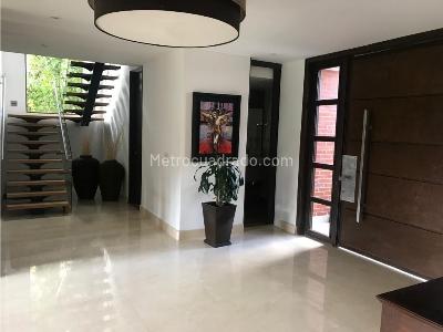 Casa de 5 alcobas en venta en San Jacinto Golf Club Residencial, Chía, 1777 m² · foto 17 de 20