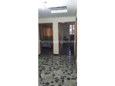 Casa de 5 alcobas en venta en Bonanza, Bogotá, 368 m² · foto 10 de 15