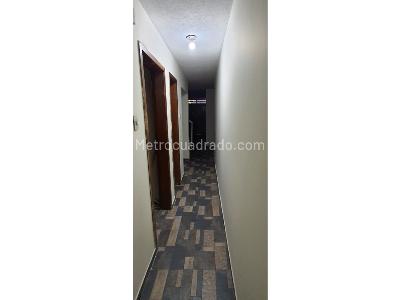 Casa de 5 alcobas en venta en Bonanza, Bogotá, 368 m² · foto 5 de 15