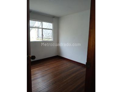 Casa de 5 alcobas en venta en Jardin Botanico, Bogotá, 320 m² · foto 4 de 20