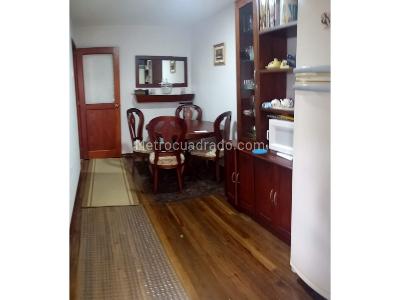 Casa de 5 alcobas en venta en Jardin Botanico, Bogotá, 320 m² · foto 5 de 20