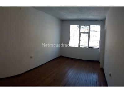 Casa de 5 alcobas en venta en Jardin Botanico, Bogotá, 320 m² · foto 7 de 20