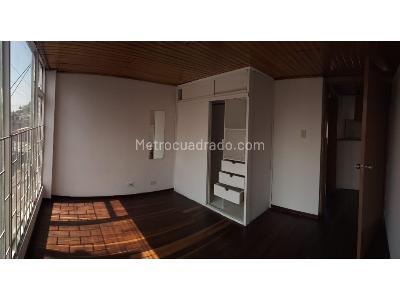 Casa de 5 alcobas en venta en Jardin Botanico, Bogotá, 320 m² · foto 8 de 20