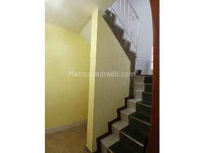 Casa de 5 alcobas en venta en Jardin Botanico, Bogotá, 320 m² · foto 14 de 20