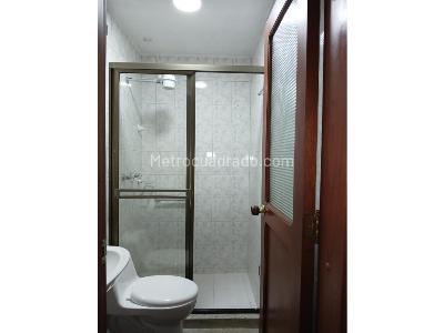 Casa de 5 alcobas en venta en Jardin Botanico, Bogotá, 320 m² · foto 16 de 20