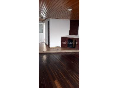 Casa de 5 alcobas en venta en Jardin Botanico, Bogotá, 320 m² · foto 18 de 20