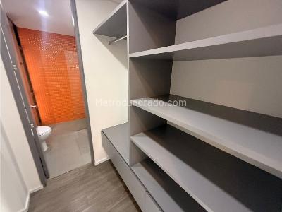 Apartamento de 2 alcobas en venta en San Martin, Bogotá, 87 m² · foto 11 de 18