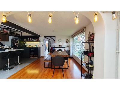 Casa de 4 alcobas en venta en Cedro Golf, Bogotá, 175 m² · foto 2 de 15