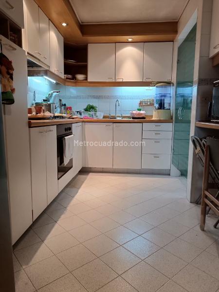 Piso – Bogotá, El Toberín, Localidad Usaquén - Más