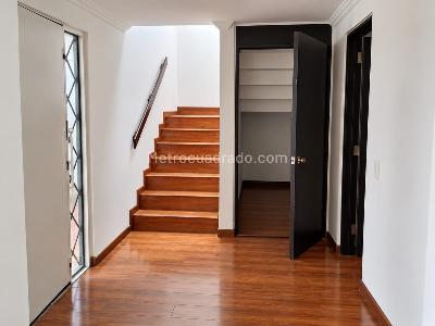 Casa de 3 alcobas en venta en Las Villas, Bogotá, 250 m² · foto 12 de 19