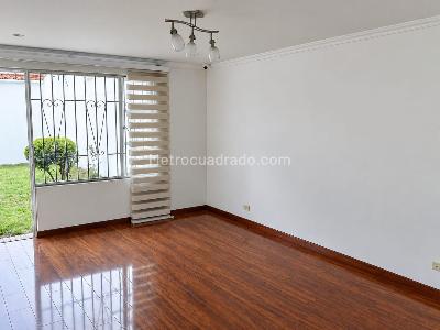 Casa de 3 alcobas en venta en Las Villas, Bogotá, 250 m² · foto 5 de 19