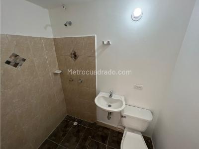 Apartamento en venta en Robledo, Medellín · foto 12 de 19