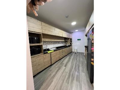 Casa de 5 alcobas en venta en Laureles, Medellín, 400 m² · foto 5 de 20