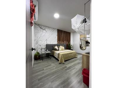Casa de 5 alcobas en venta en Laureles, Medellín, 400 m² · foto 10 de 20