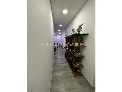 Casa de 5 alcobas en venta en Laureles, Medellín, 400 m² · foto 17 de 20