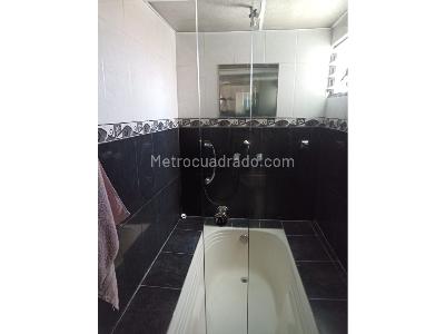 Apartamento de 5 alcobas en venta en Simon Bolivar, Medellín, 156 m² · foto 8 de 13
