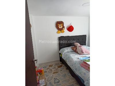 Apartamento de 5 alcobas en venta en Simon Bolivar, Medellín, 156 m² · foto 9 de 13