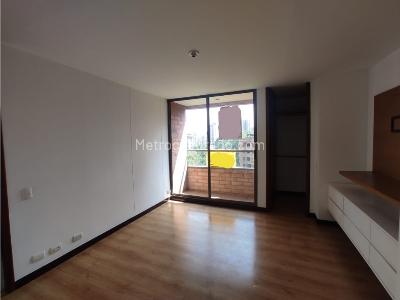 Apartamento de 3 alcobas en arriendo en Los Balsos, Medellín, 143 m² · foto 16 de 18