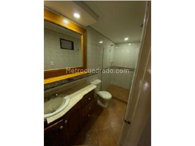 Apartamento de 3 alcobas en arriendo en Florida Nueva, Medellín, 128 m² · foto 16 de 16