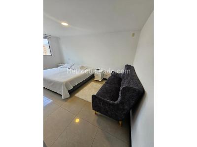 Apartamento de 2 alcobas en arriendo en Los Balsos, Medellín, 90 m² · foto 4 de 9
