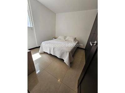 Apartamento de 2 alcobas en arriendo en Los Balsos, Medellín, 90 m² · foto 5 de 9
